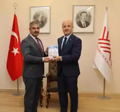 Üniversite Rektörü YÖK Başkanı'nı Ziyaret Etti