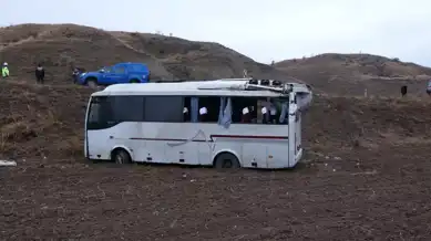 Midibüs Şarampole Devrildi: 29 Yaralı
