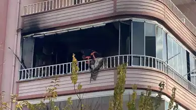 Apartman Dairesi Yandı: 3 Kişi Yaralandı