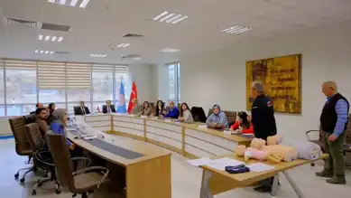 Öğretmenler İçin Hayatı Kurtaran İlk Yardım Eğitimi