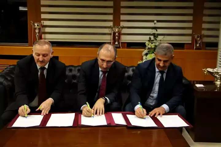Üç Üniversite Yazılımda İş Birliği Yaptı